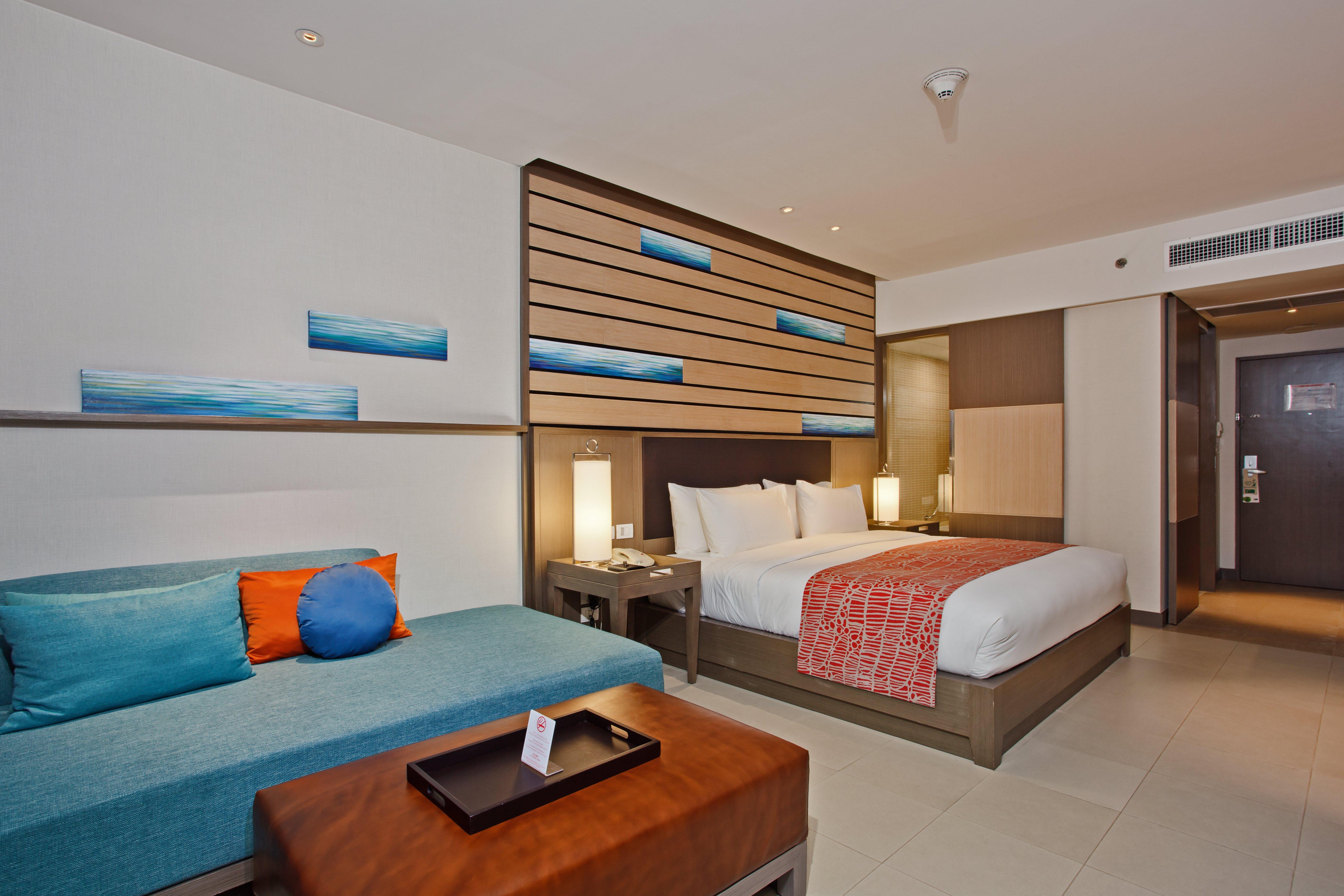 Holiday Inn Resort Phuket, An Ihg Hotel Patong Bagian luar foto